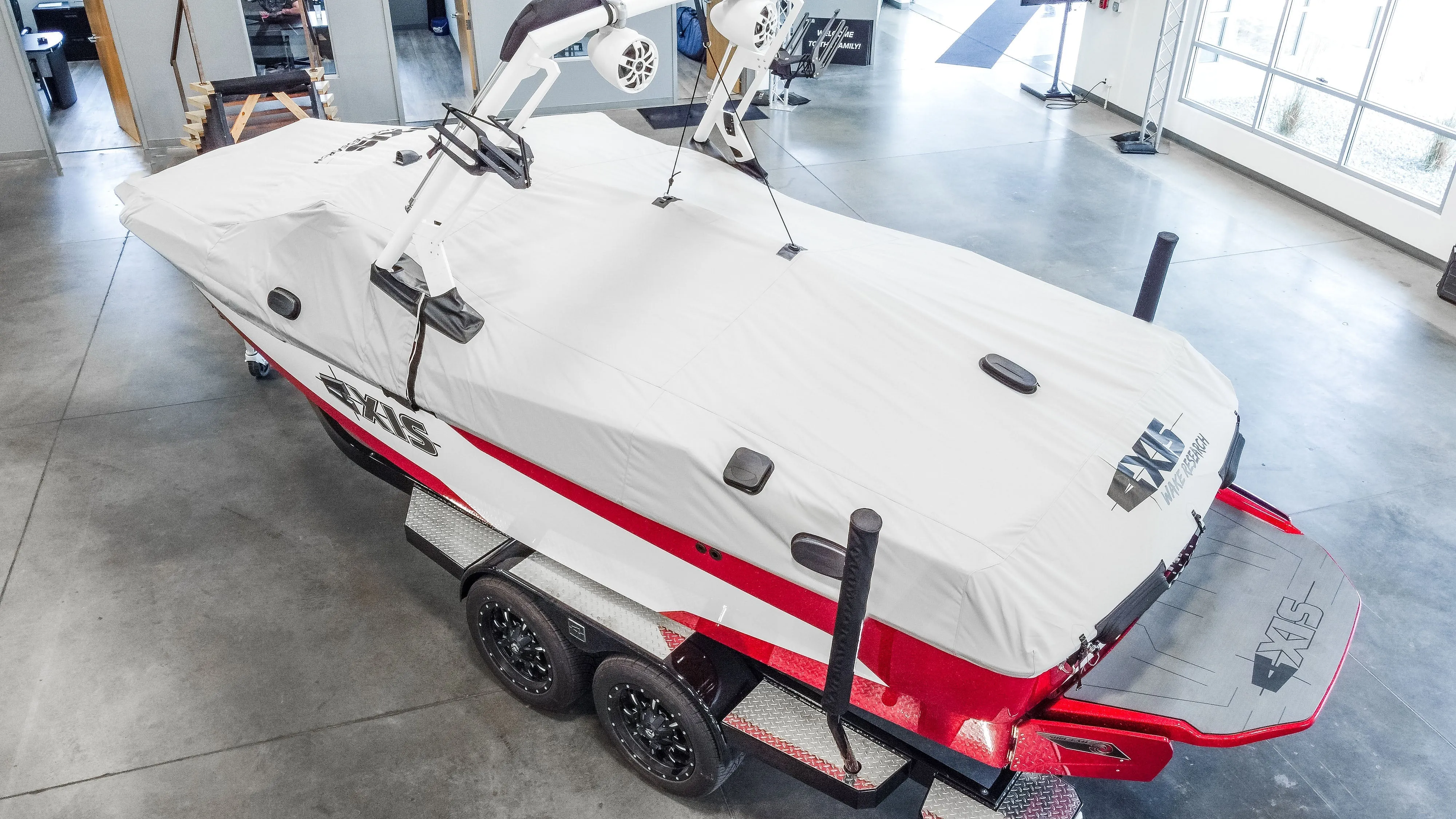 A24 Cover - Axis AW20 Tower W/Swim Platform Cover & TAPS 2.5
