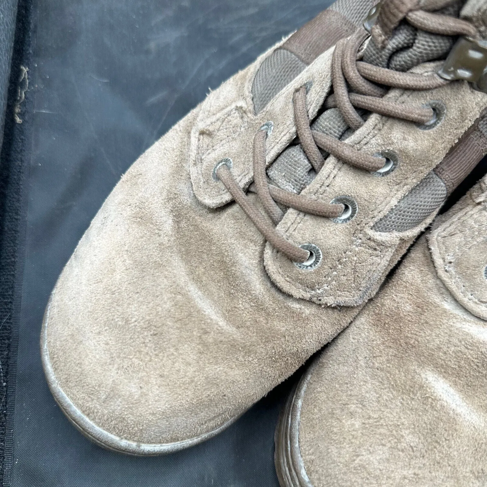 Army Brown Leather MAGNUM High Top Combat Patrol Boots - Size UK 7M - EU 41