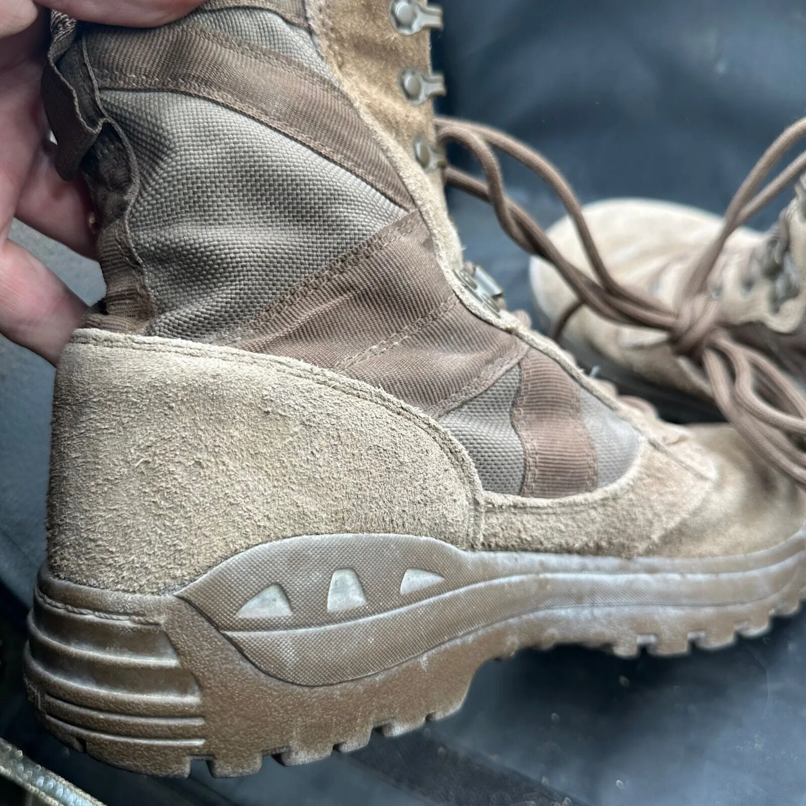 Army Brown Leather MAGNUM High Top Combat Patrol Boots - Size UK 7M - EU 41