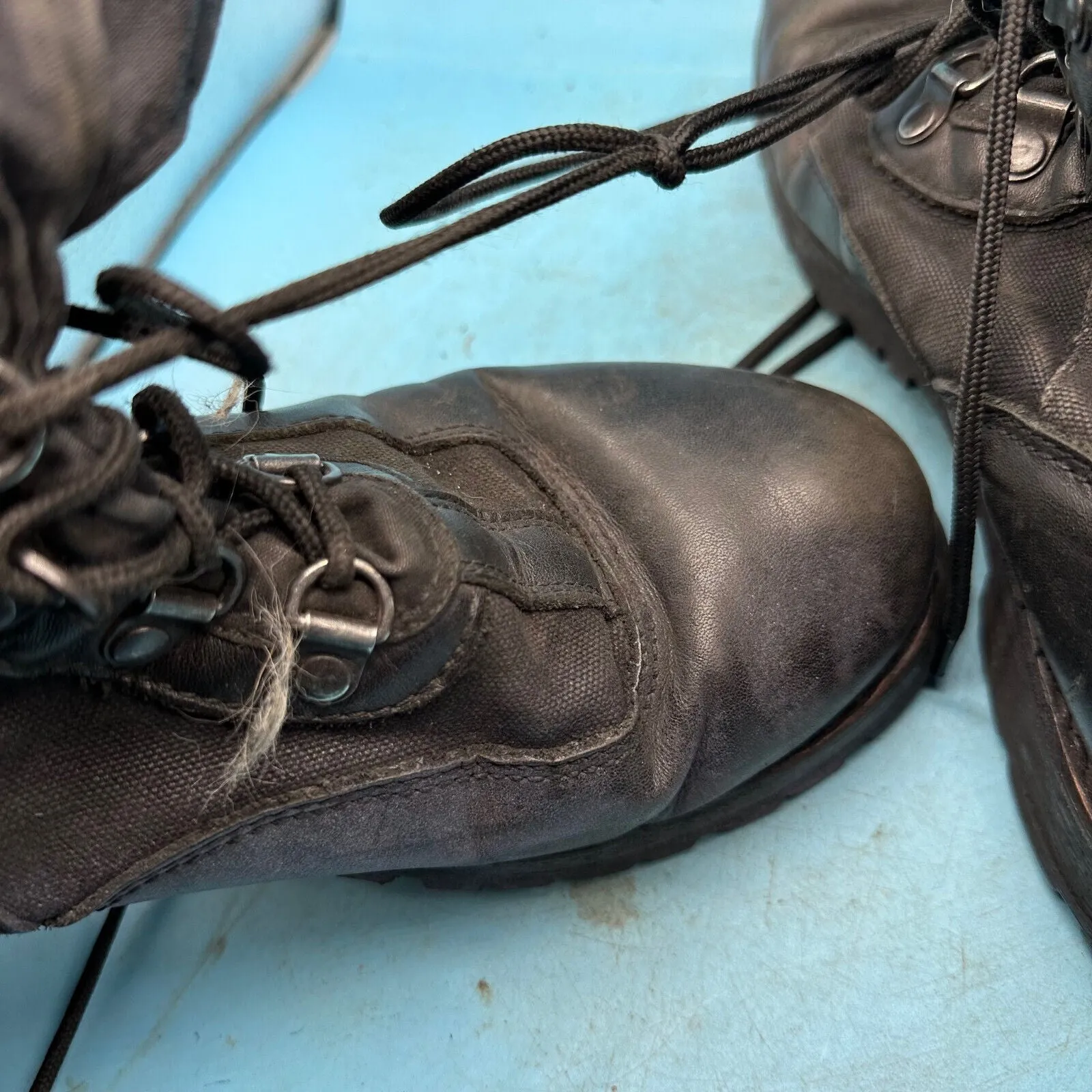 Austrian Army Black Leather Combat Boots - Size EU 42 - UK 8