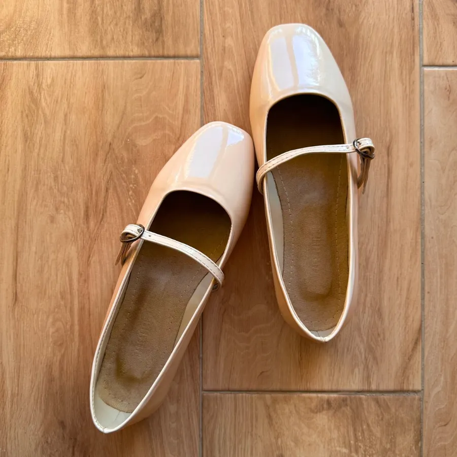 BAILATIRA FLASH BEIGE (Square-Toe)