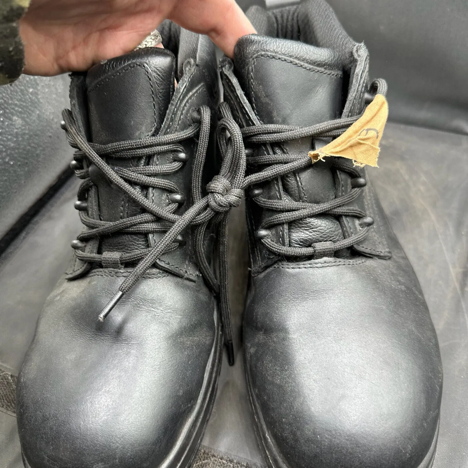British Army Black Leather Army Combat Boots - Safety Boots - Size UK 9