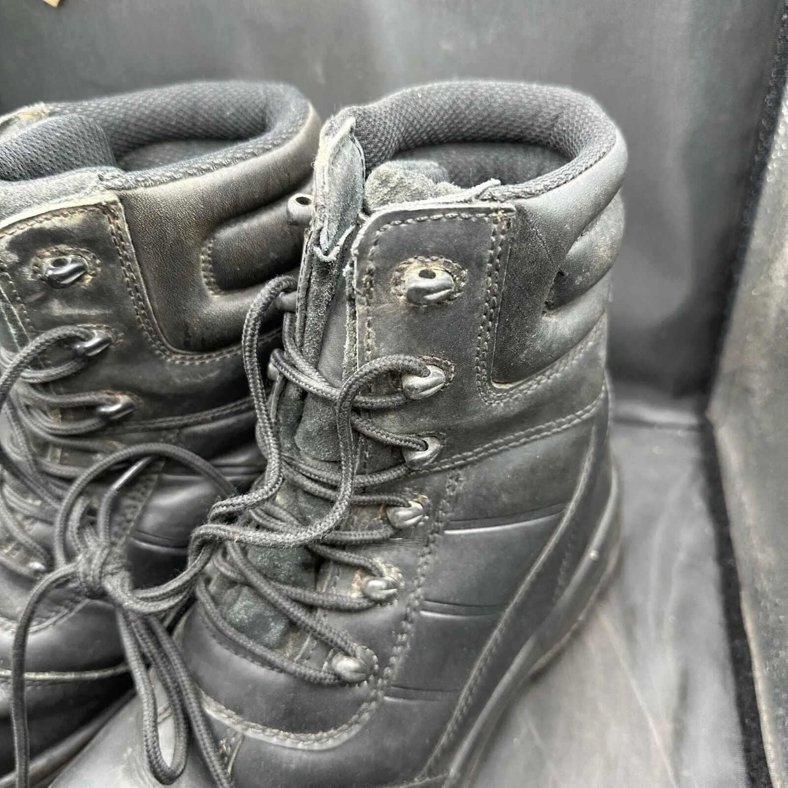 British Army Black Leather Army High Leg Combat Boots - Size UK 7M