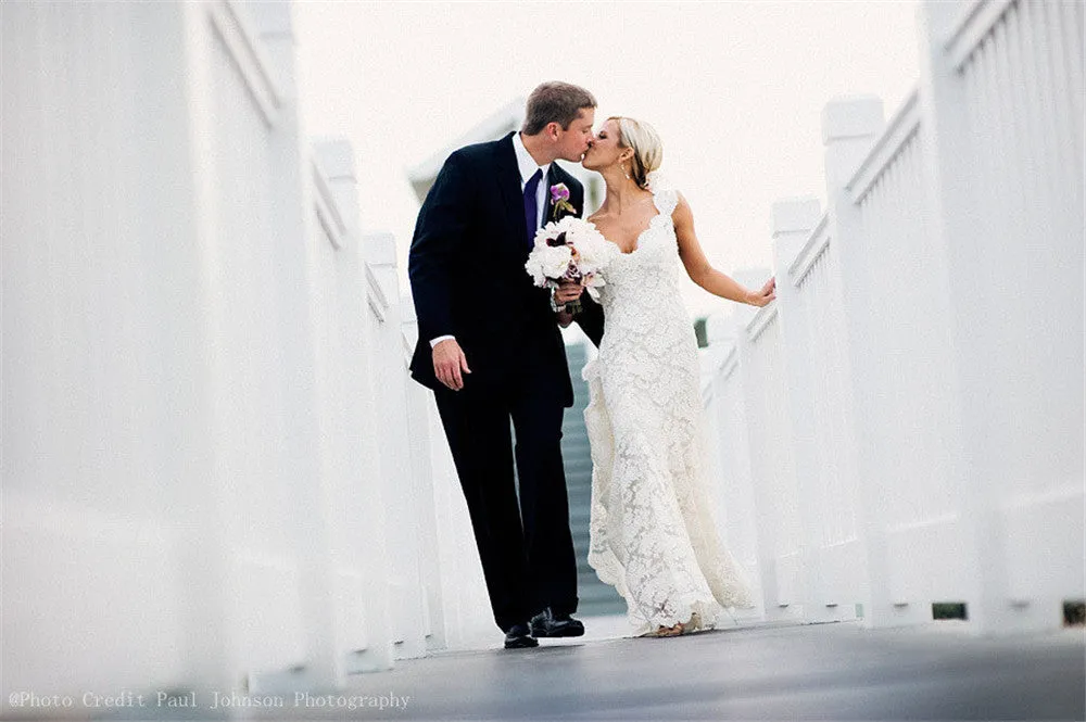 Lace Wedding Dress,Keyhole Back Sexy Mermaid Wedding Gowns,Custom Mermaid Bridal Gowns,Ivory Lace Wedding Gowns,Backless Wedding Dress， Wedding Dress