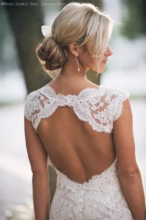 Lace Wedding Dress,Keyhole Back Sexy Mermaid Wedding Gowns,Custom Mermaid Bridal Gowns,Ivory Lace Wedding Gowns,Backless Wedding Dress， Wedding Dress