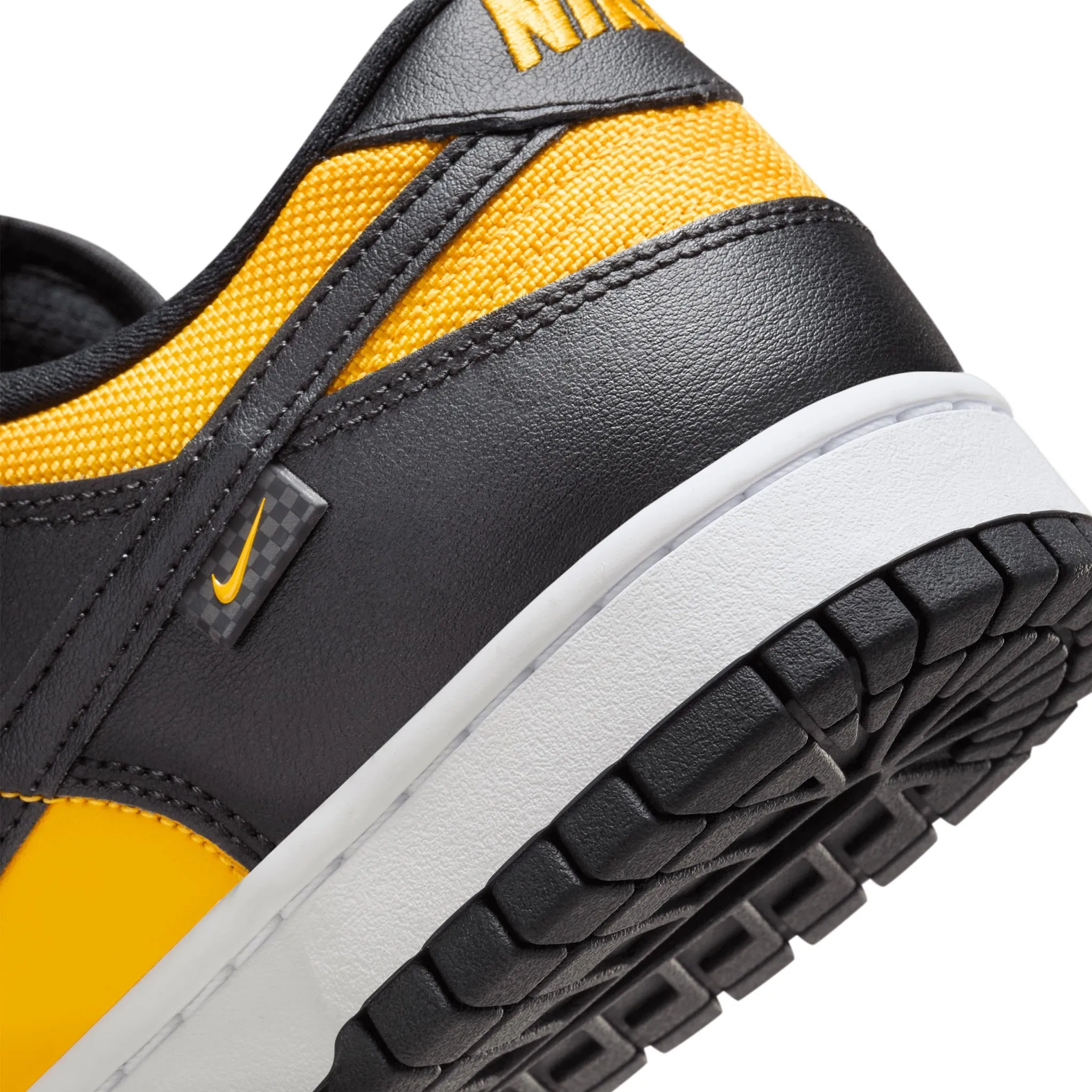 Nike Dunk Low Black/University Gold-White FZ4618-001