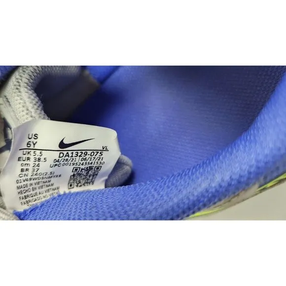 Nike Youth Sz. 6 Tiempo Legend 9 Academy IC Indoor Cleats Grey Volt Sapphire