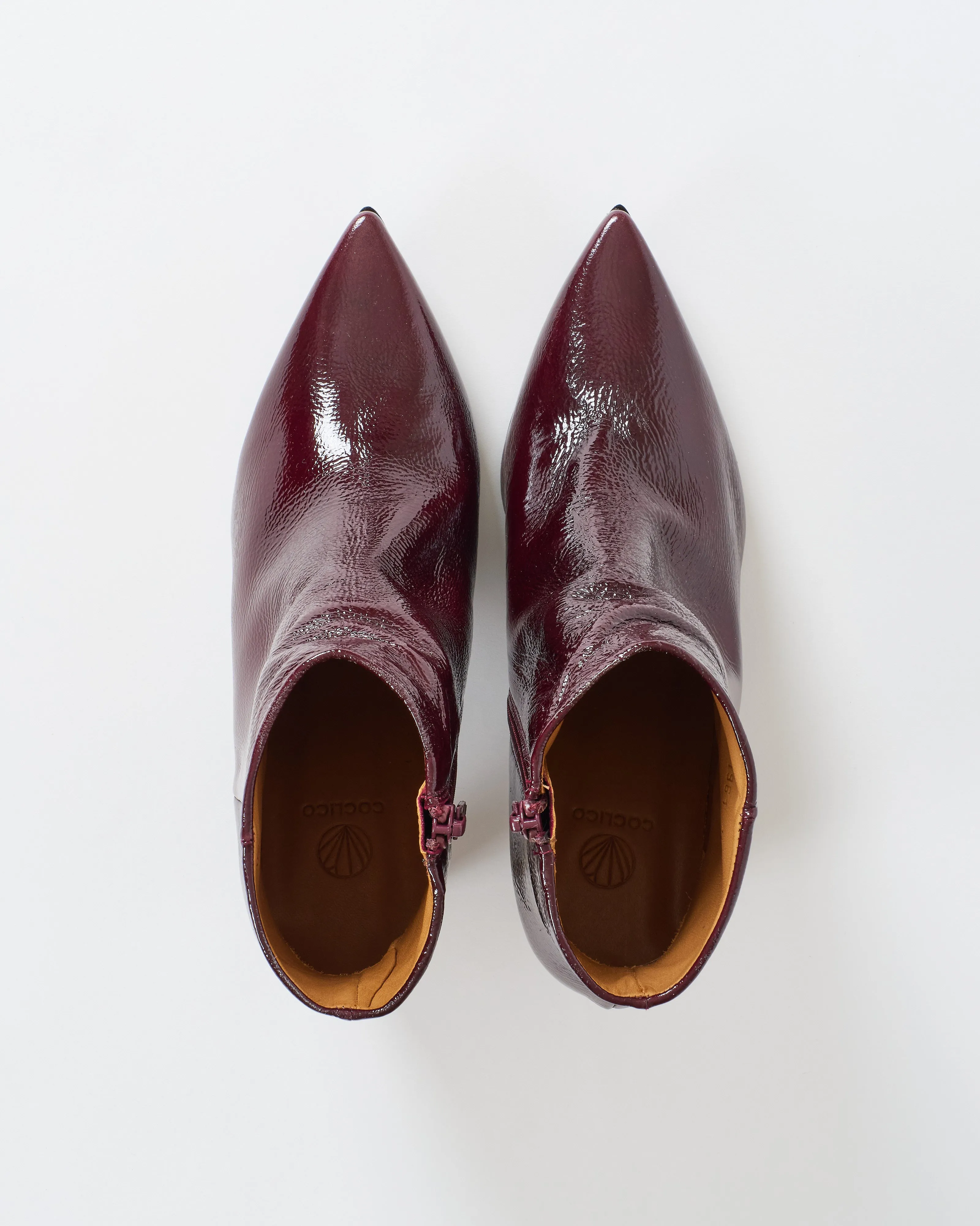 plato low boot