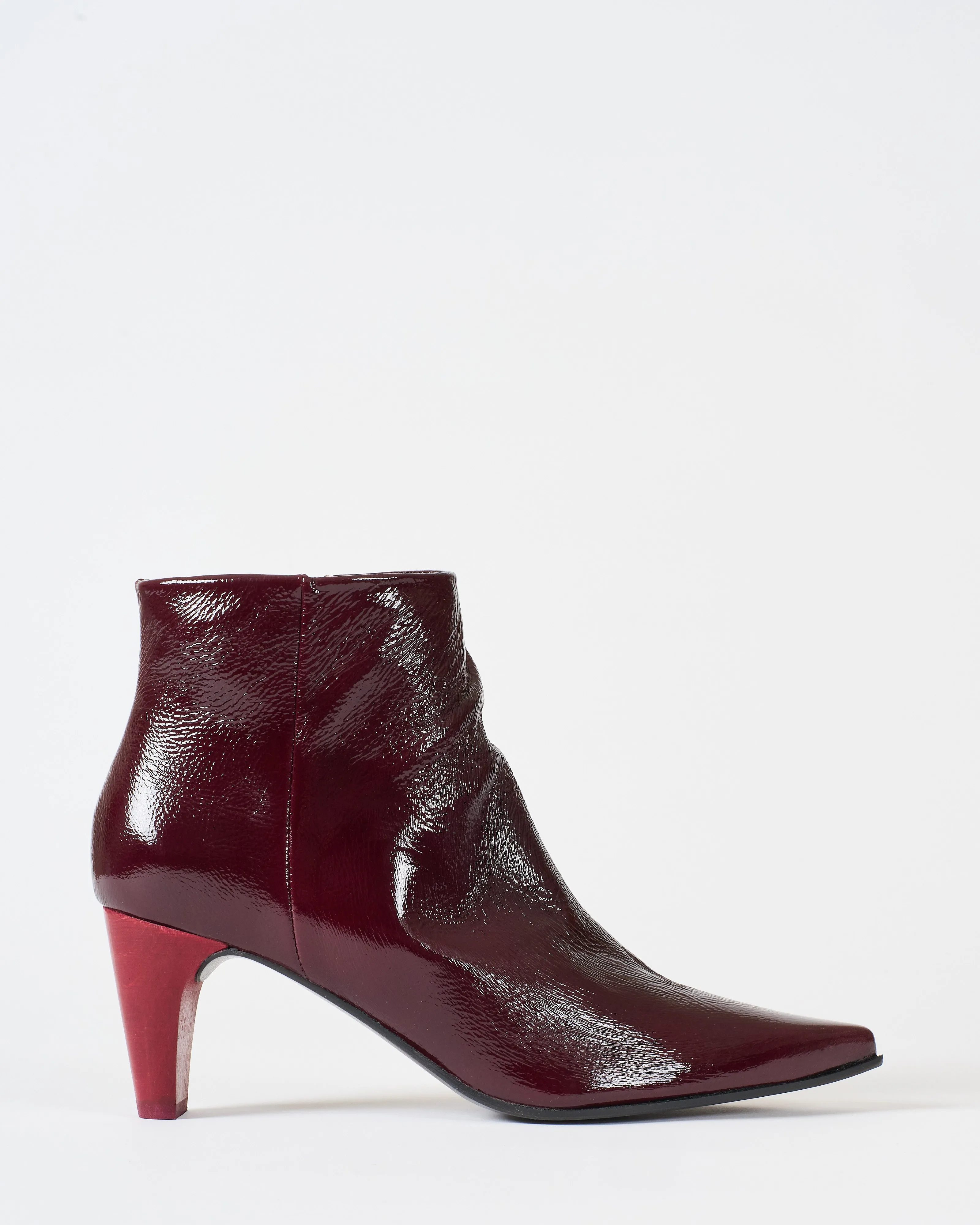 plato low boot