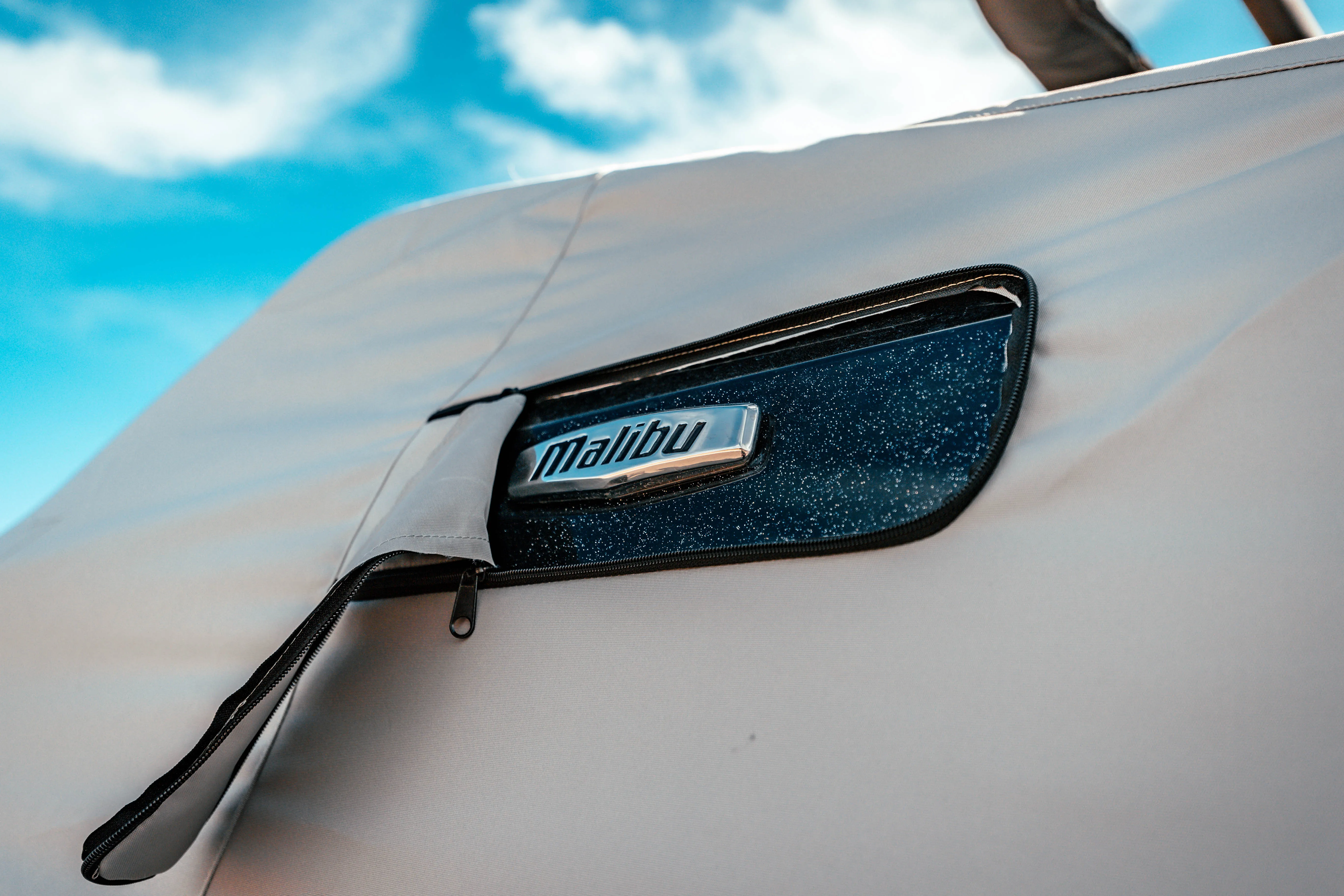 Sunscape/Wakesetter 247 Cover - Titan III Tower