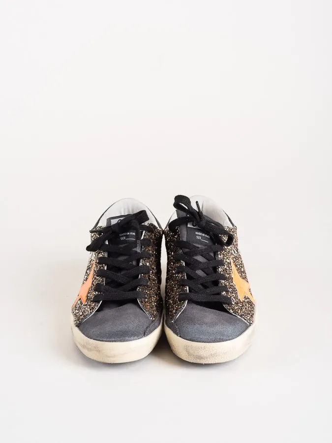 superstar sneaker - black gold glitter