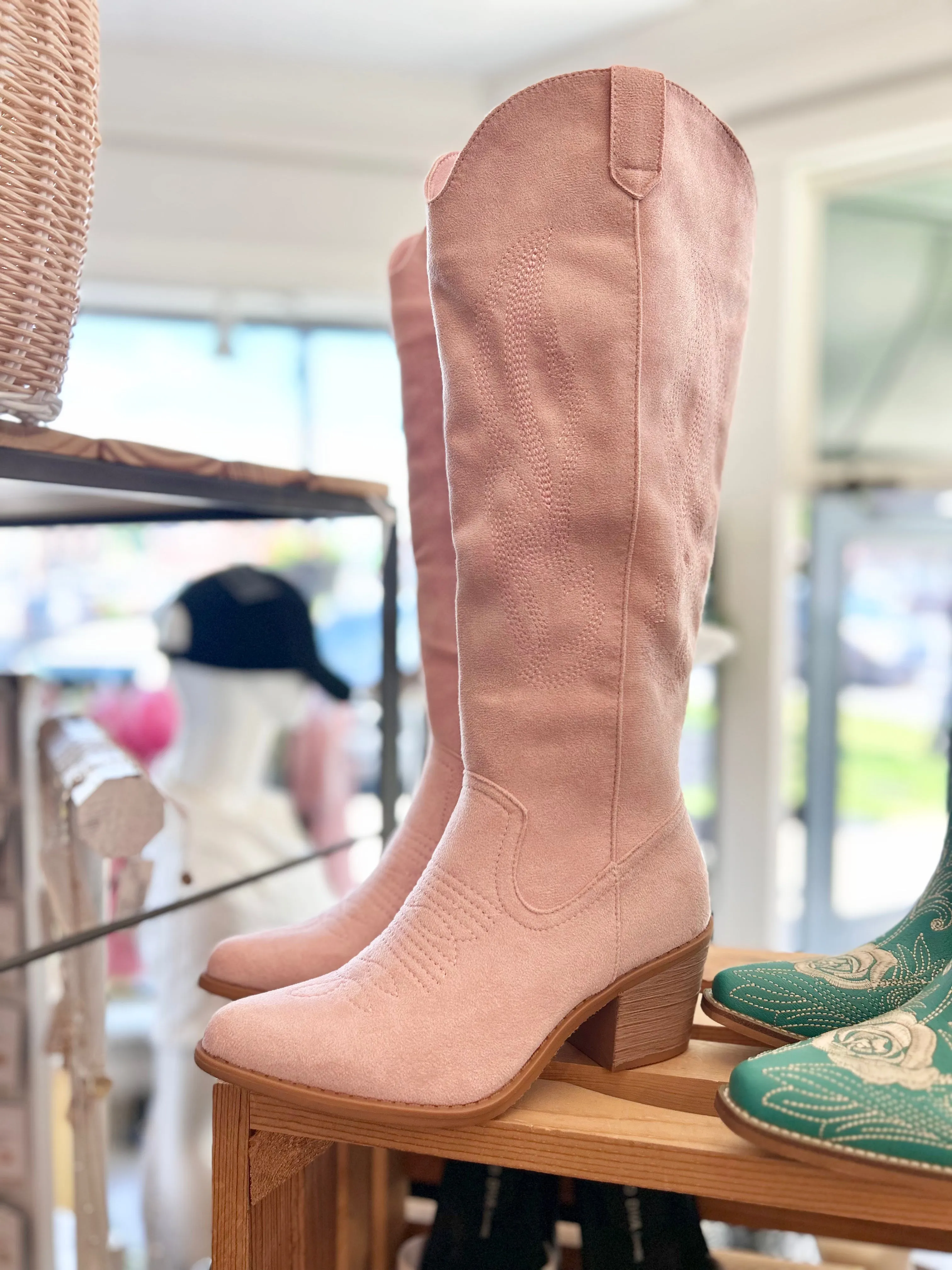 Wilder Cowboy Boot